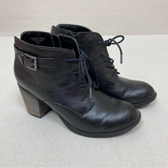 Diba Pilot Lace Up Black Booties - Picture 1 of 11